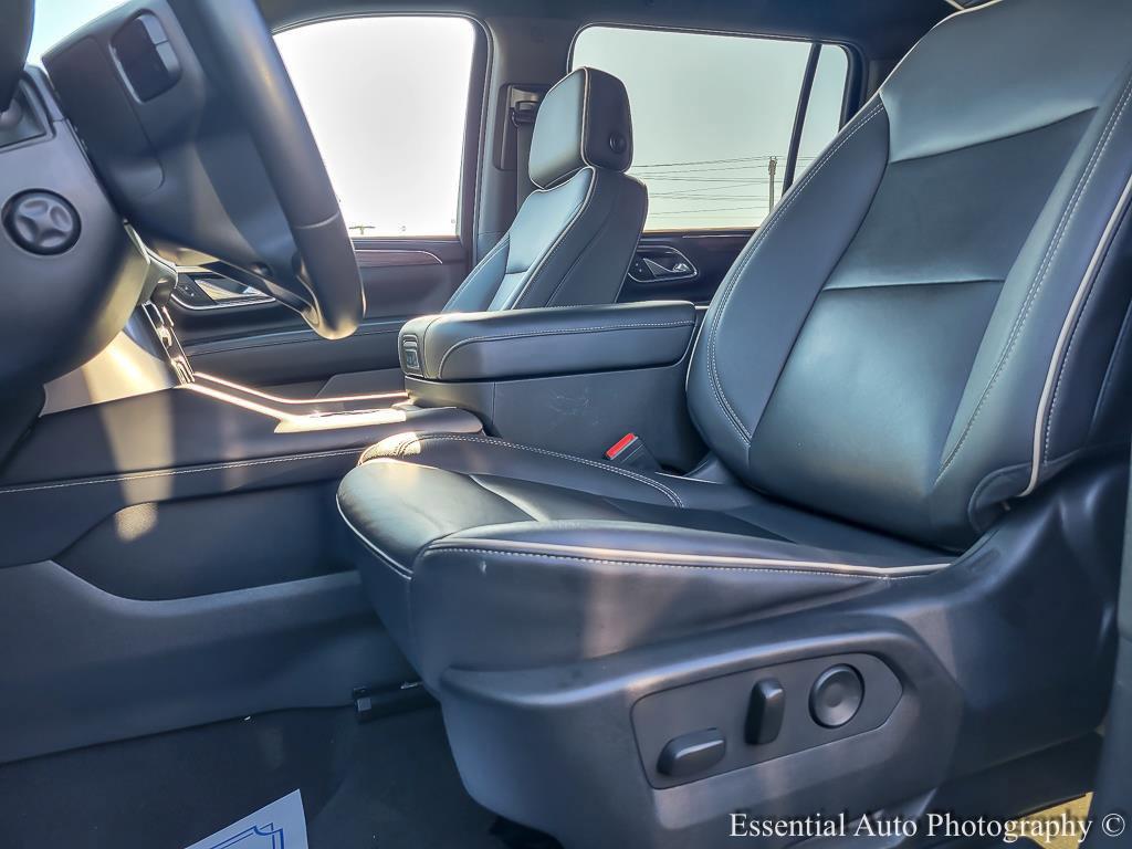 2023 Chevrolet Suburban Vehicle Photo in AURORA, IL 60503-9326