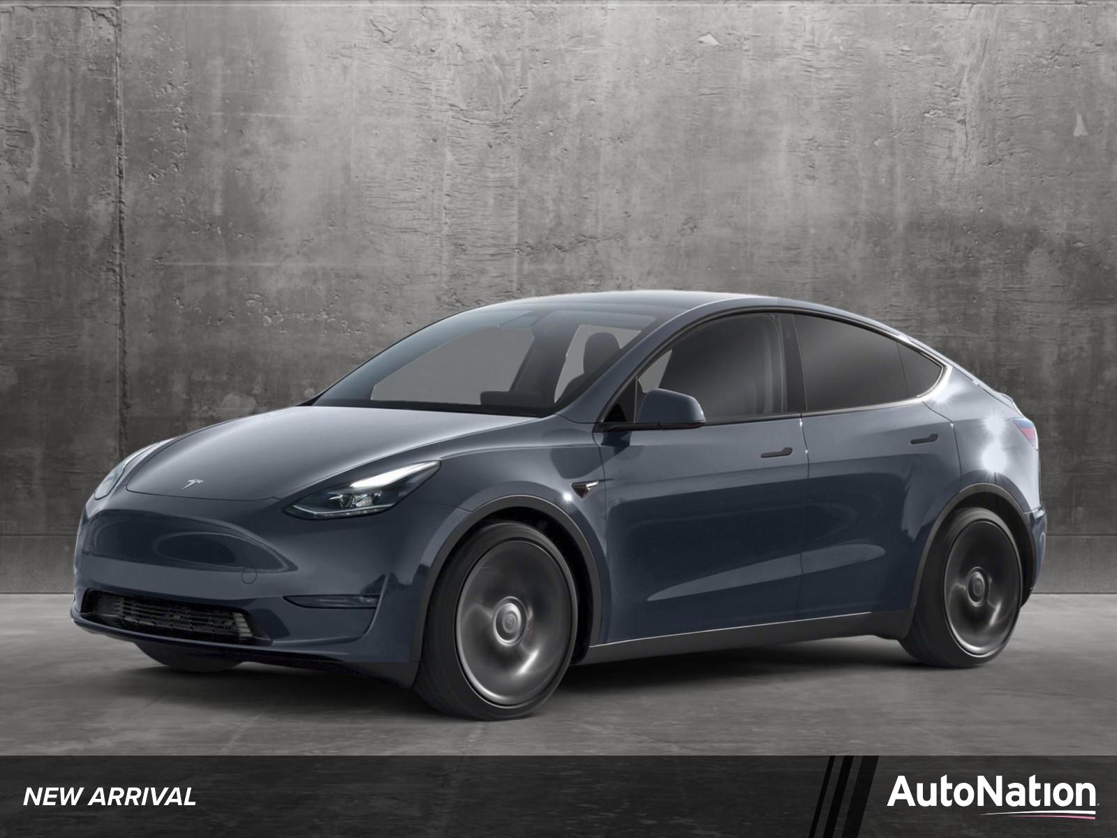 2024 Tesla Model Y Vehicle Photo in Tampa, FL 33614