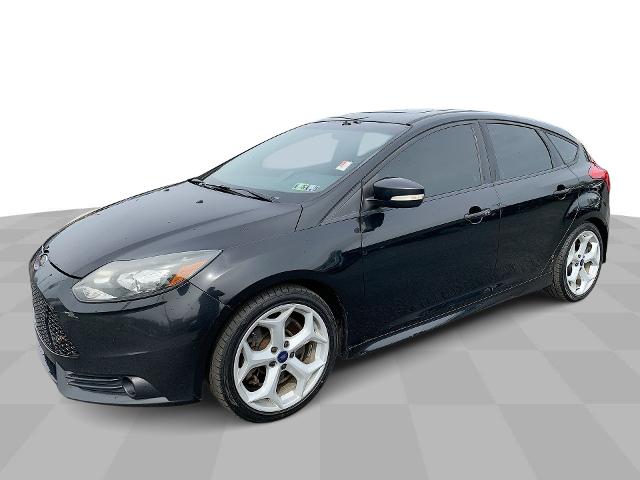 2014 Ford Focus Vehicle Photo in MOON TOWNSHIP, PA 15108-2571