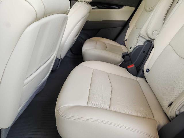 2025 Cadillac XT6 Vehicle Photo in HOUSTON, TX 77079