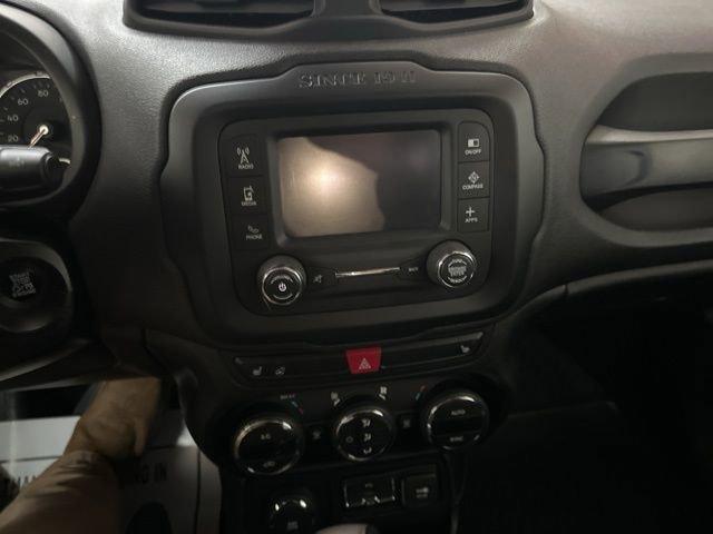 2016 Jeep Renegade Vehicle Photo in MEDINA, OH 44256-9631