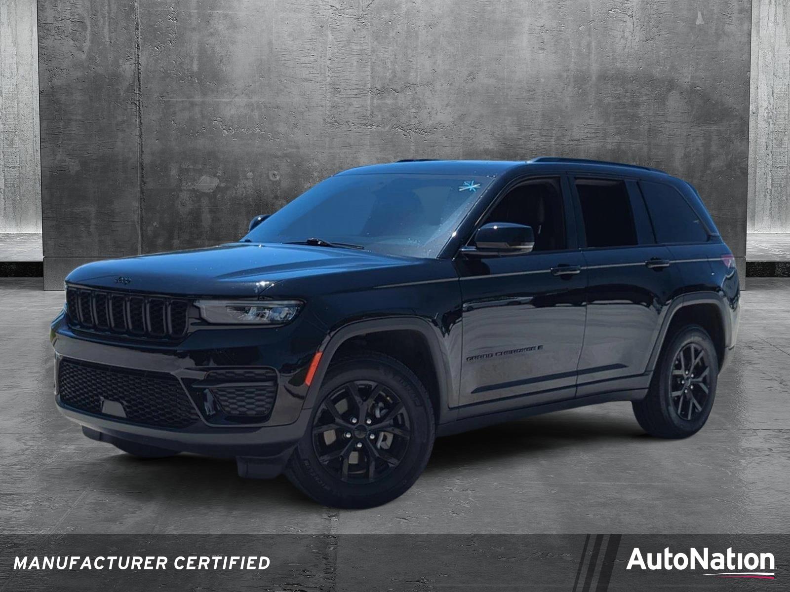 2024 Jeep Grand Cherokee Vehicle Photo in Pembroke Pines, FL 33027