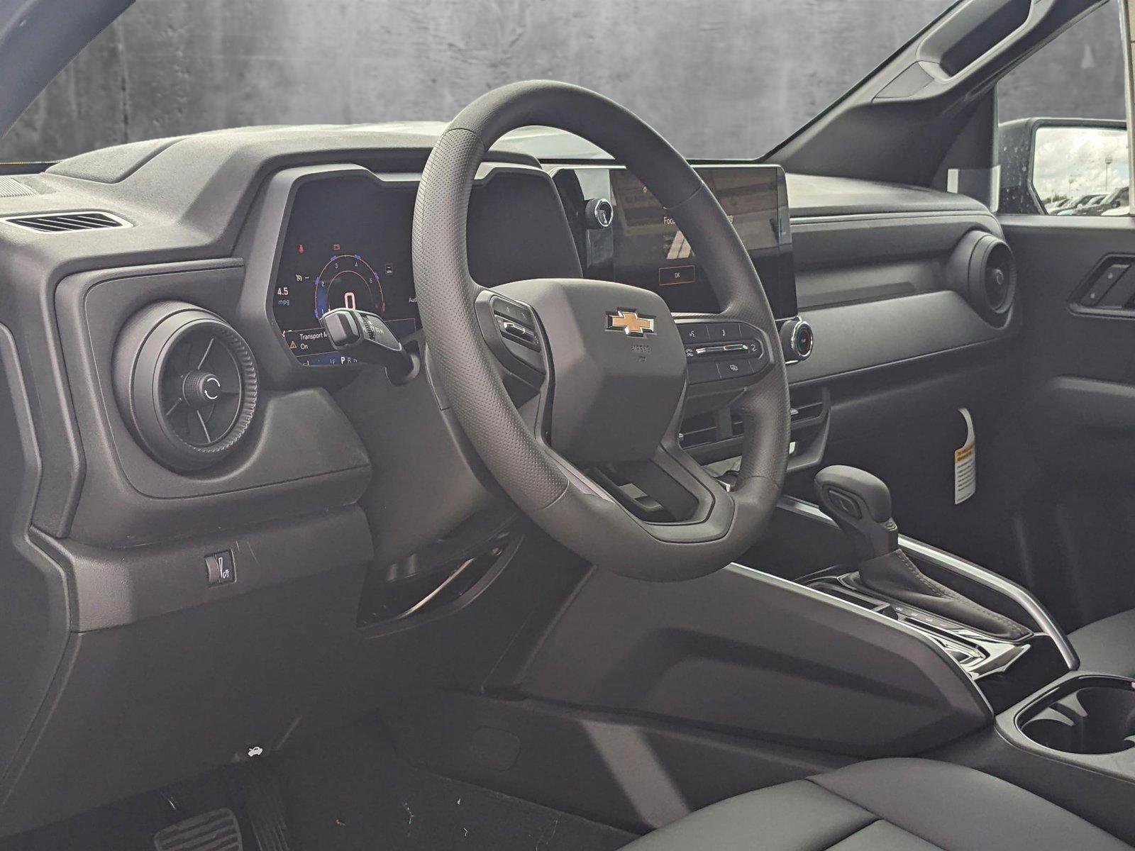 2025 Chevrolet Colorado Vehicle Photo in MIAMI, FL 33172-3015