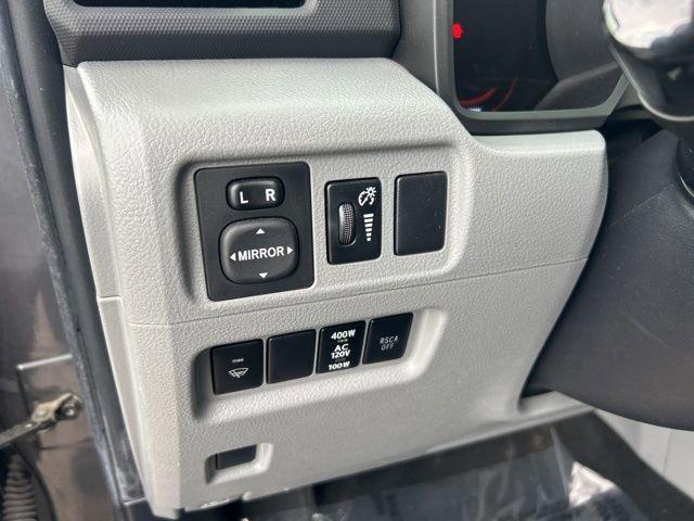 2013 Toyota 4Runner Vehicle Photo in MEDINA, OH 44256-9631