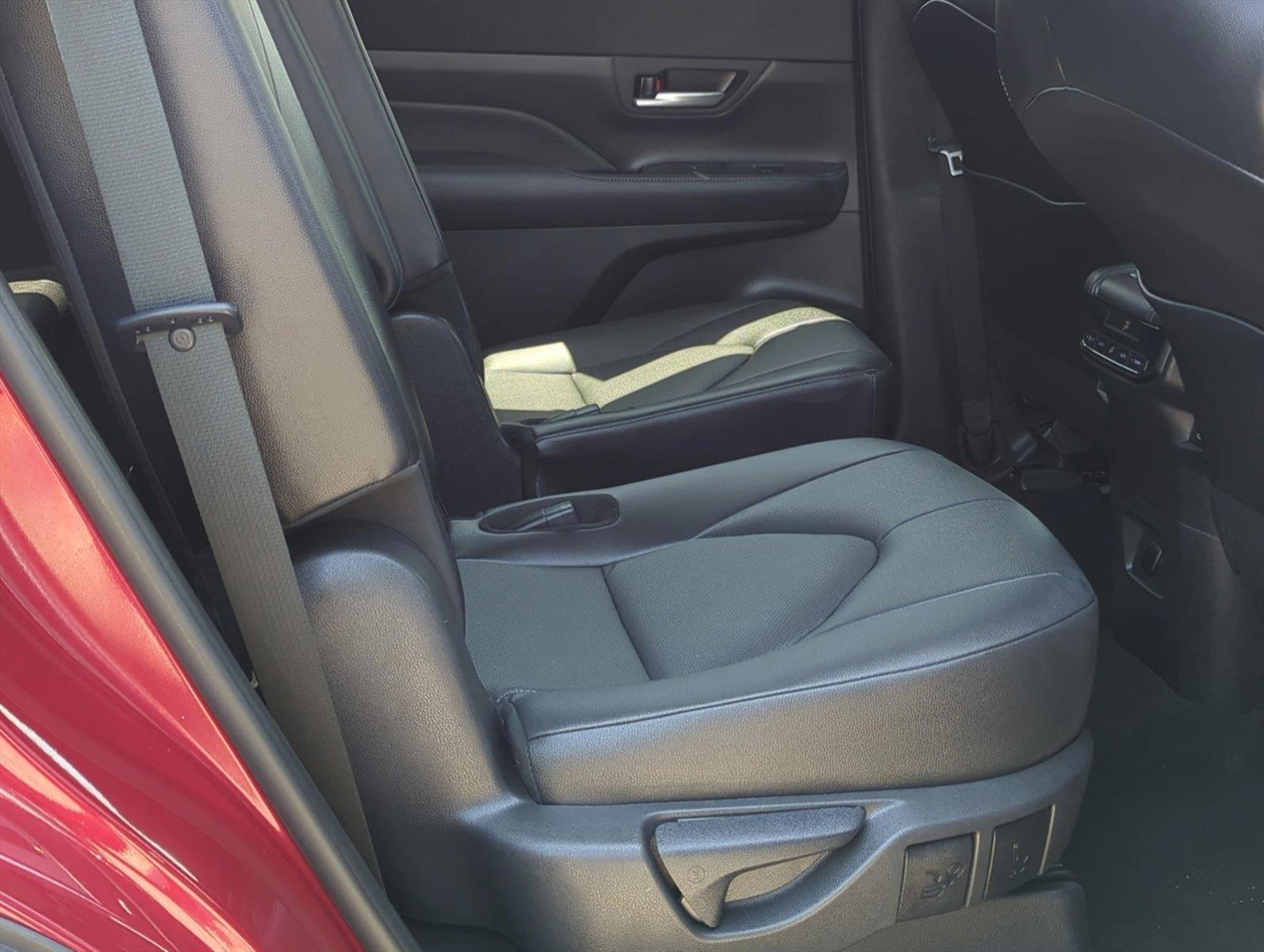 2024 Toyota Grand Highlander Vehicle Photo in Ft. Myers, FL 33907