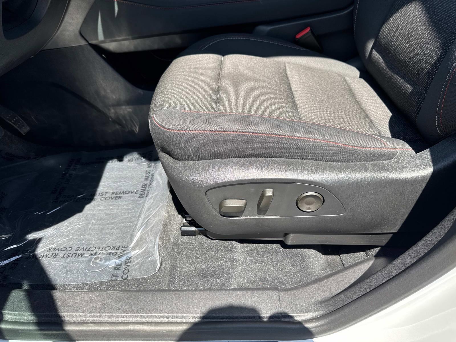 2024 Chevrolet Traverse Vehicle Photo in LOS ANGELES, CA 90007-3794