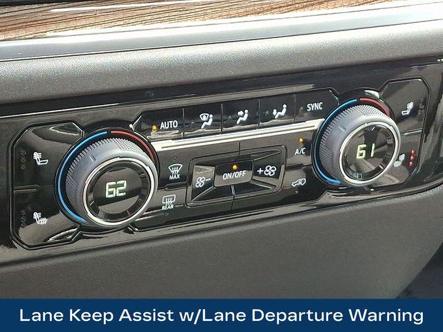 2024 Chevrolet Silverado 1500 Vehicle Photo in DANBURY, CT 06810-5034