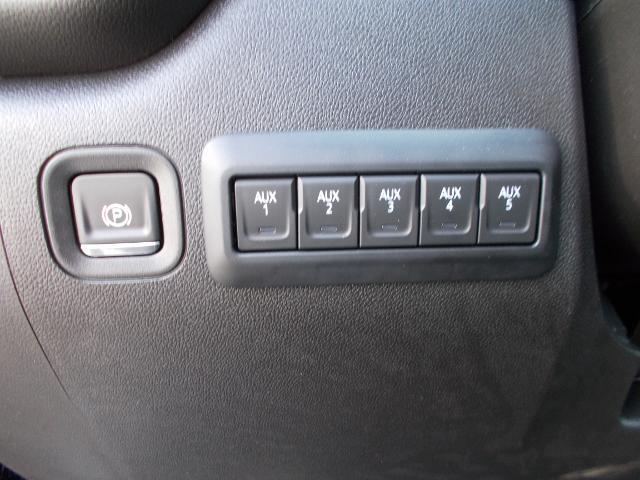 2025 GMC Sierra 3500HD Vehicle Photo in LOWELL, MA 01852-4336