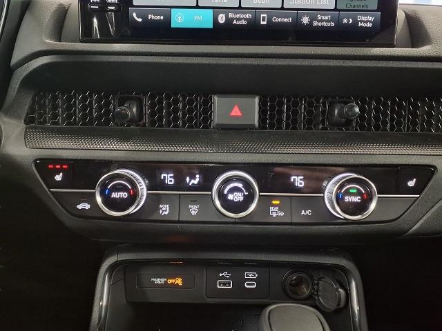 2025 Honda CR-V Hybrid Vehicle Photo in Oshkosh, WI 54904
