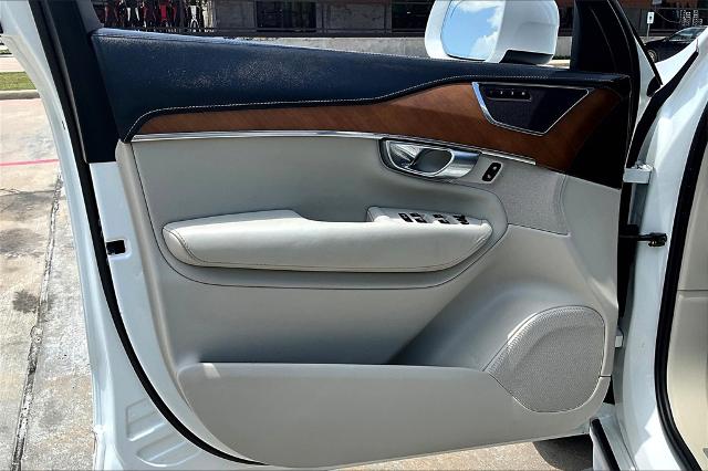 2017 Volvo XC90 Vehicle Photo in Houston, TX 77007
