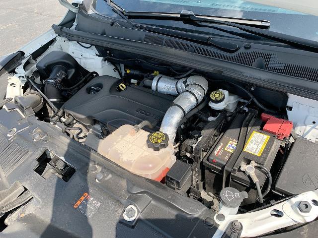 2022 Chevrolet Trax Vehicle Photo in MOON TOWNSHIP, PA 15108-2571