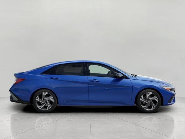 2025 Hyundai ELANTRA Vehicle Photo in Green Bay, WI 54304