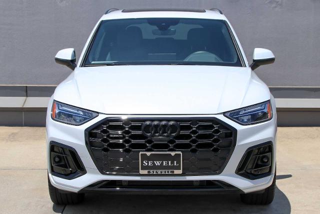 2024 Audi Q5 Vehicle Photo in SUGAR LAND, TX 77478