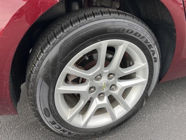 2015 Chevrolet Malibu Vehicle Photo in GREEN BAY, WI 54304-5303