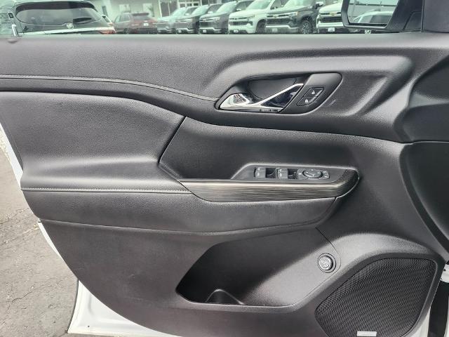 2023 GMC Acadia Vehicle Photo in GREEN BAY, WI 54304-5303