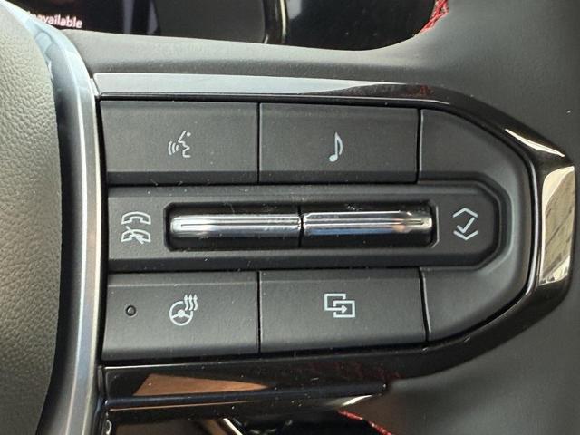 2025 Chevrolet Colorado Vehicle Photo in COLUMBIA, MO 65203-3903