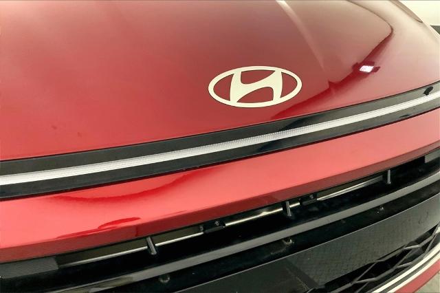 2024 Hyundai SONATA Vehicle Photo in Kansas City, MO 64114