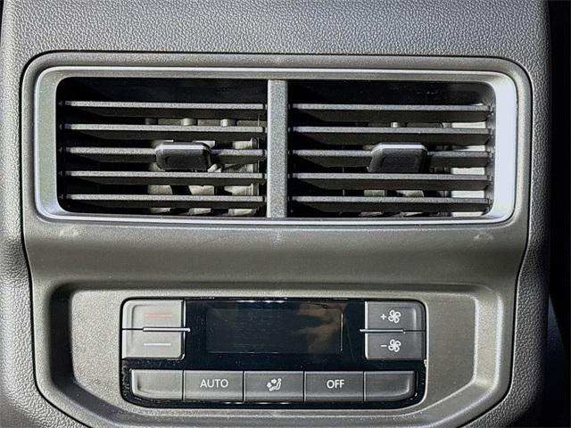 2024 Volkswagen Atlas Vehicle Photo in Puyallup, WA 98371