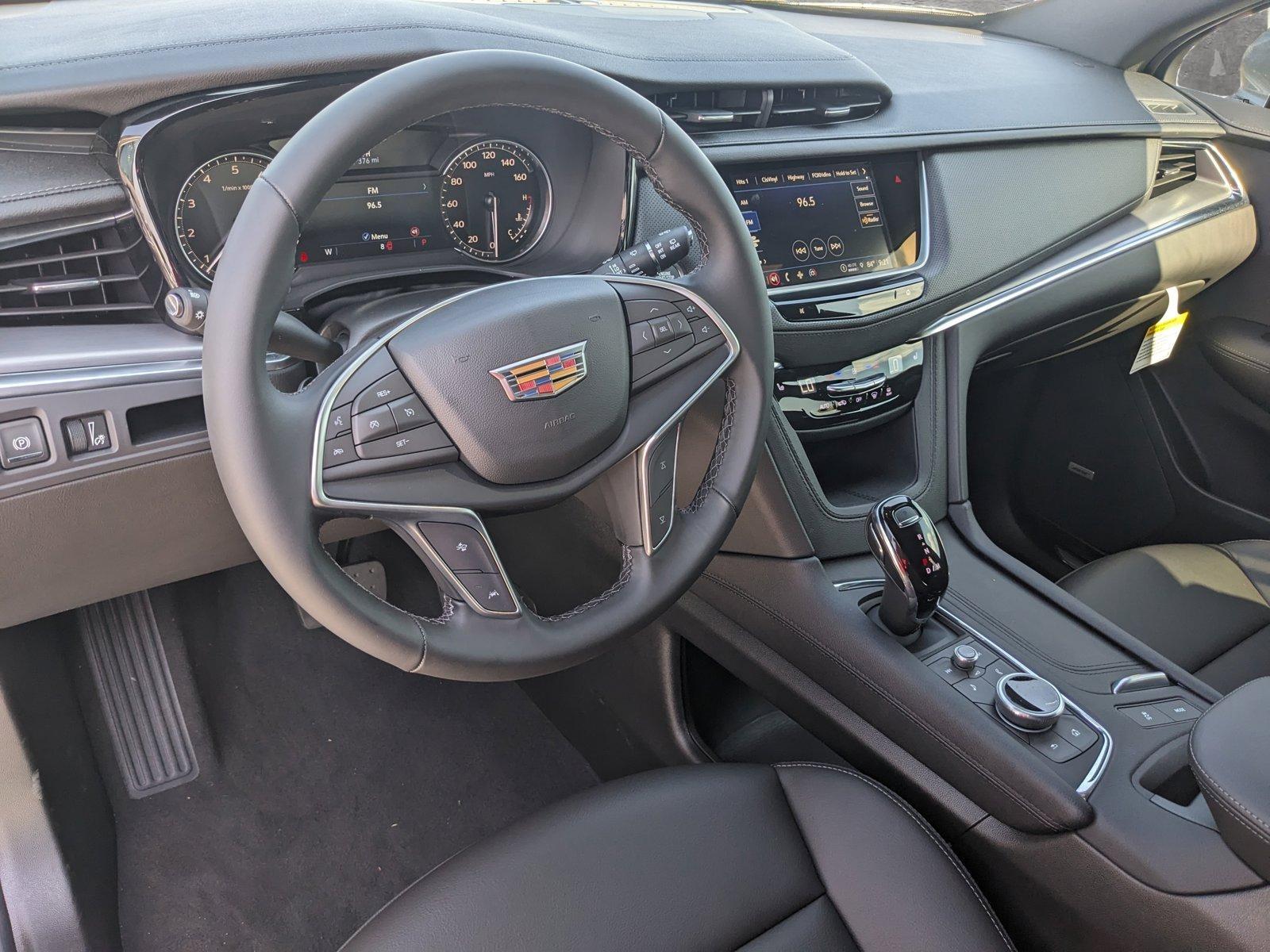 2024 Cadillac XT5 Vehicle Photo in WEST PALM BEACH, FL 33407-3296