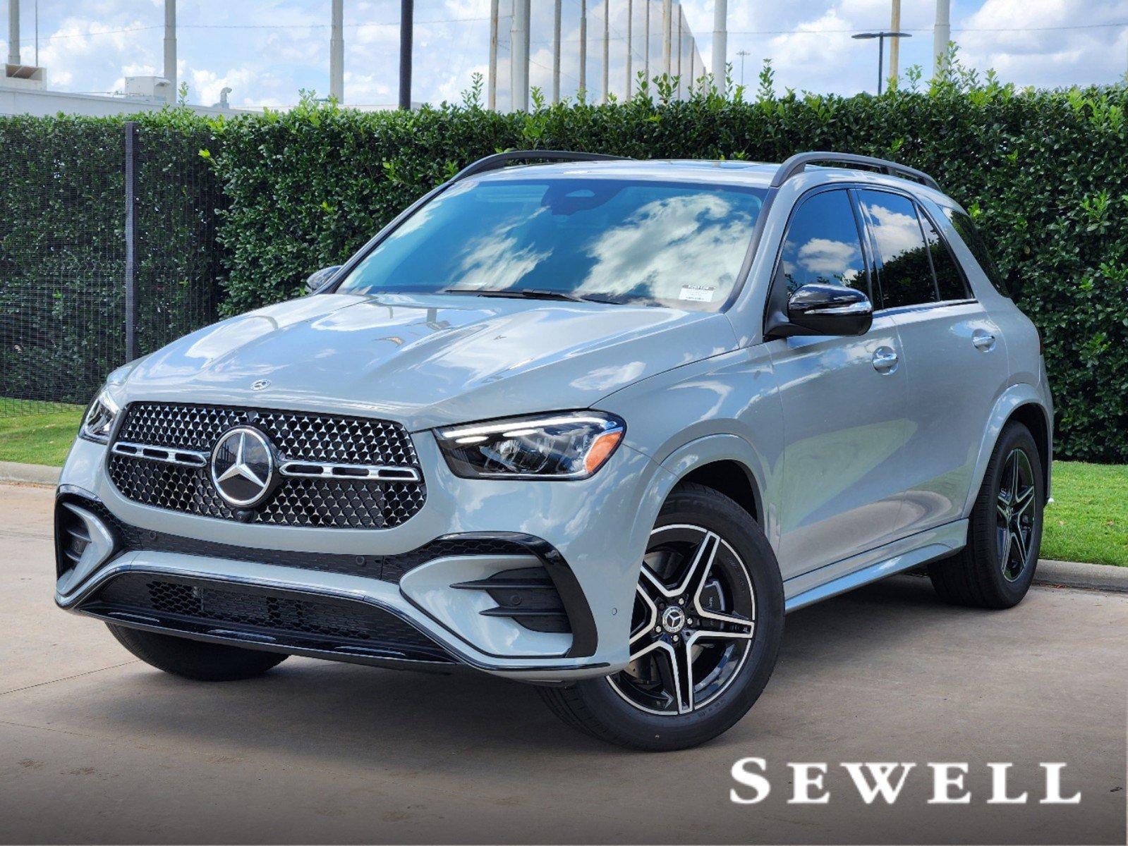 2025 Mercedes-Benz GLE Vehicle Photo in HOUSTON, TX 77079