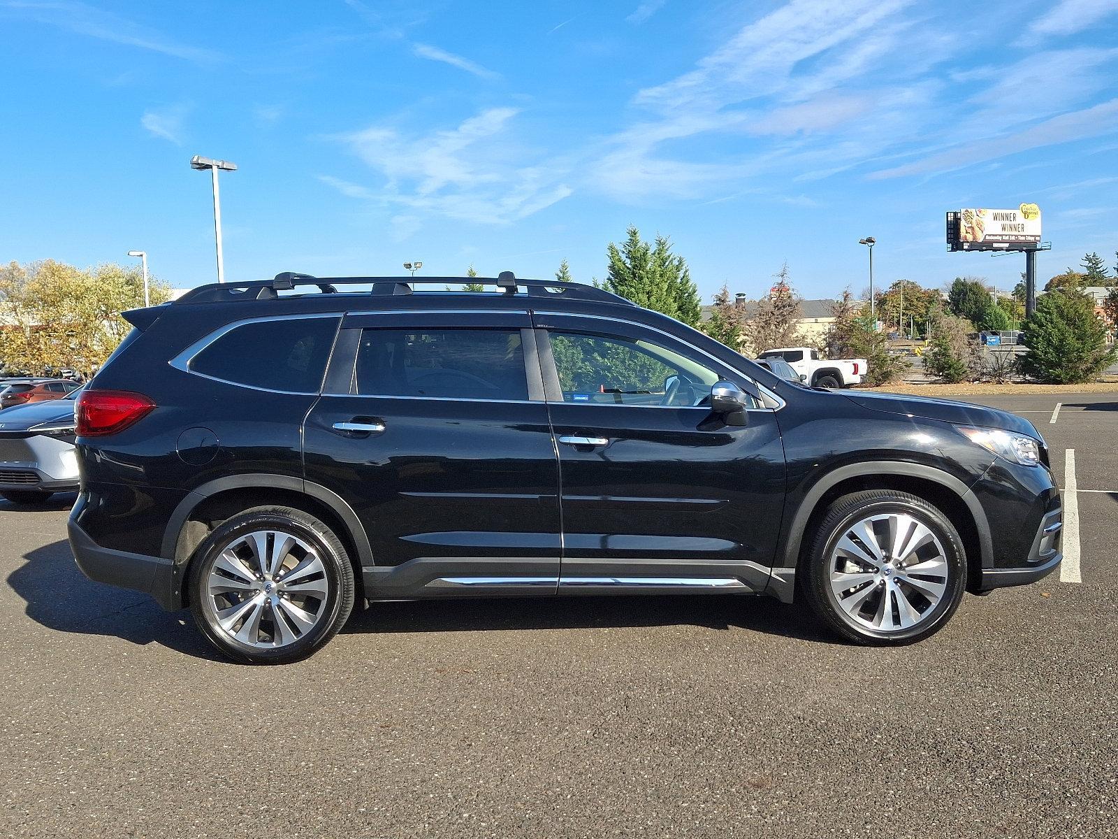 2022 Subaru Ascent Vehicle Photo in Trevose, PA 19053