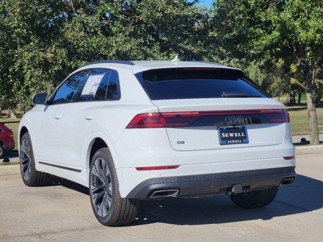 2025 Audi Q8 Vehicle Photo in HOUSTON, TX 77090