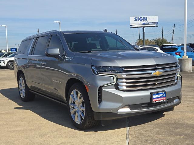 2024 Chevrolet Suburban Vehicle Photo in CROSBY, TX 77532-9157