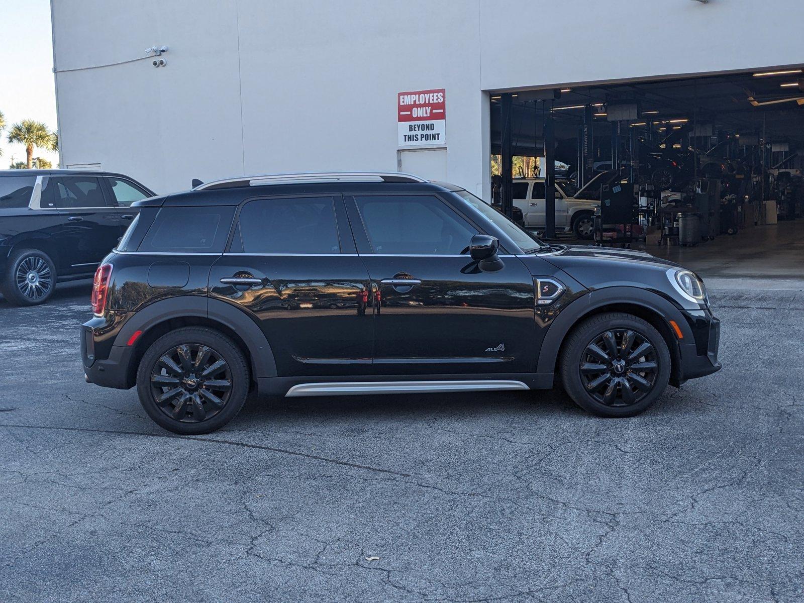 2024 MINI Countryman Vehicle Photo in WEST PALM BEACH, FL 33407-3296