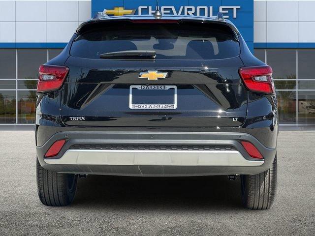 2025 Chevrolet Trax Vehicle Photo in RIVERSIDE, CA 92504-4106