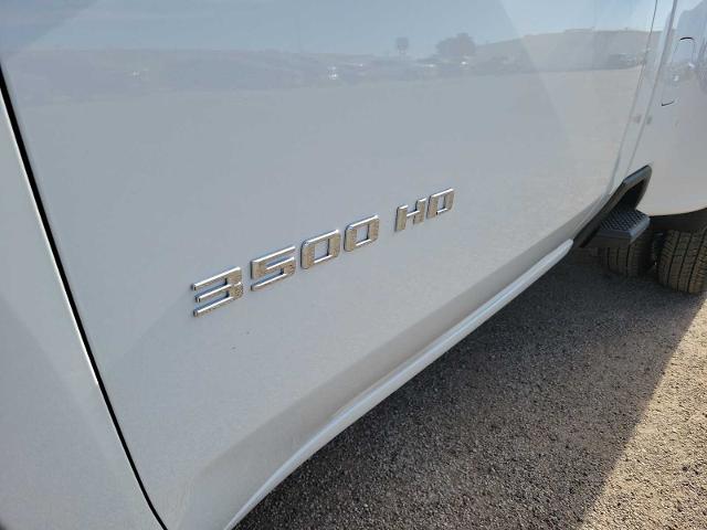 2025 Chevrolet Silverado 3500 HD Vehicle Photo in MIDLAND, TX 79703-7718