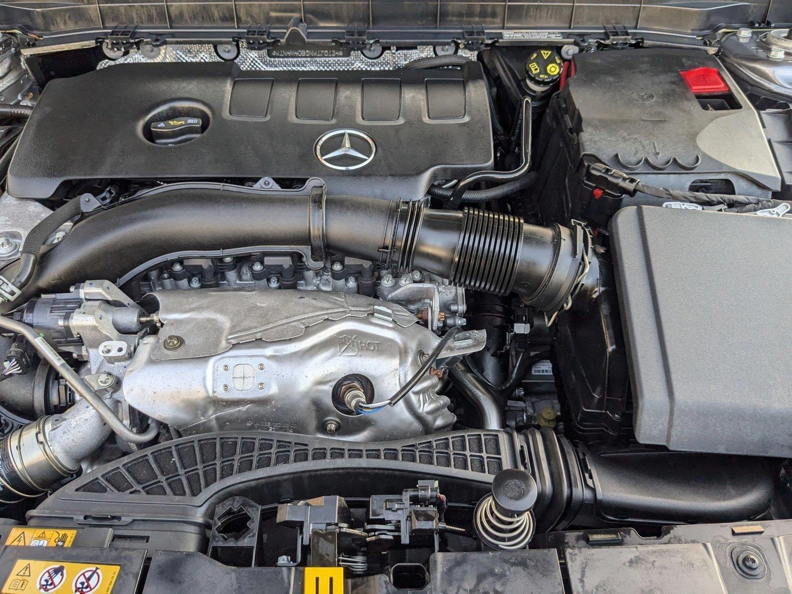 2022 Mercedes-Benz GLB Vehicle Photo in Miami, FL 33169