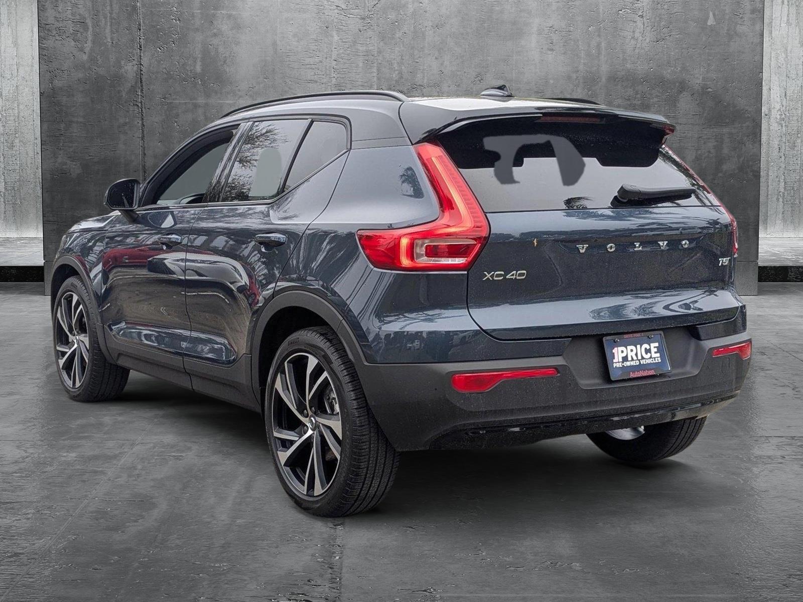 2022 Volvo XC40 Vehicle Photo in Coconut Creek, FL 33073