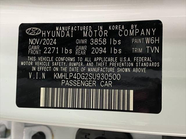 2025 Hyundai ELANTRA Vehicle Photo in Appleton, WI 54913