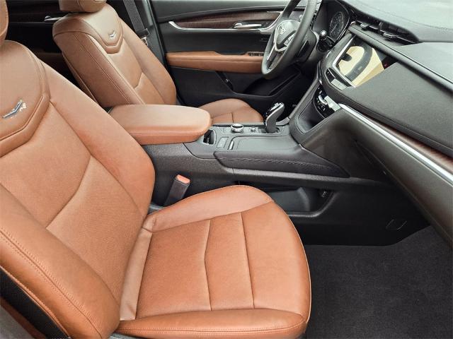 2025 Cadillac XT5 Vehicle Photo in Oklahoma City, OK 73114