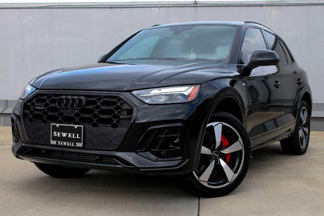 2024 Audi Q5 Vehicle Photo in SUGAR LAND, TX 77478