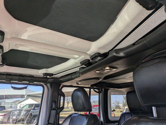 2021 Jeep Wrangler Vehicle Photo in SELMA, TX 78154-1459