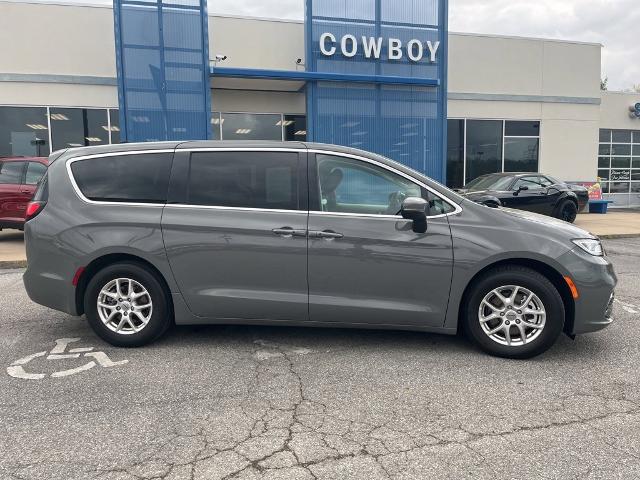 Used 2023 Chrysler Pacifica Touring L with VIN 2C4RC1BG5PR596382 for sale in Heber Springs, AR