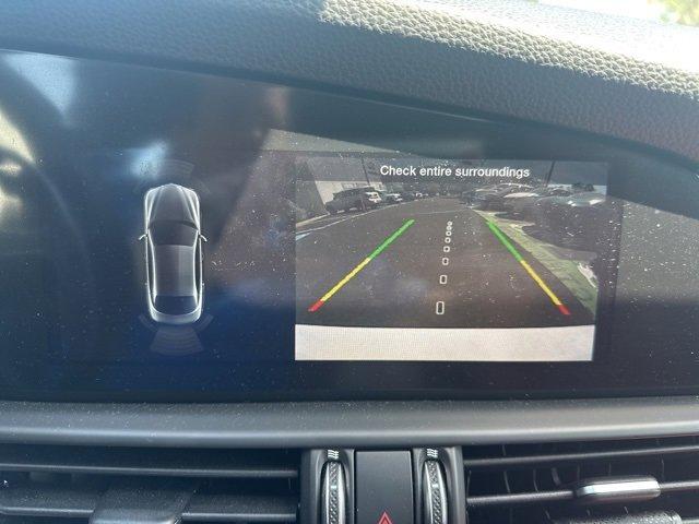 2022 Alfa Romeo Giulia Vehicle Photo in Willow Grove, PA 19090