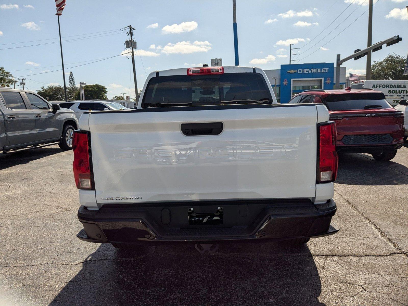 2025 Chevrolet Colorado Vehicle Photo in MIAMI, FL 33134-2699