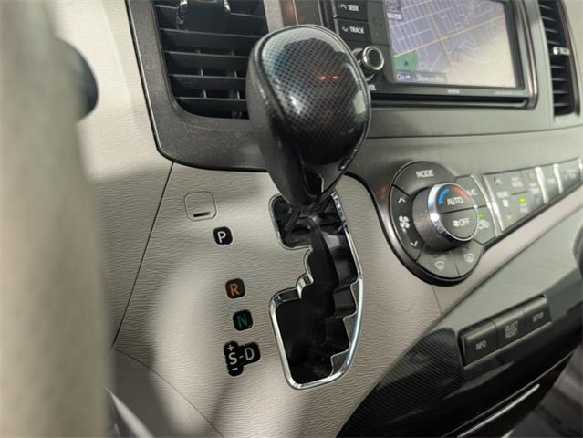 2013 Toyota Sienna Vehicle Photo in ENGLEWOOD, CO 80113-6708