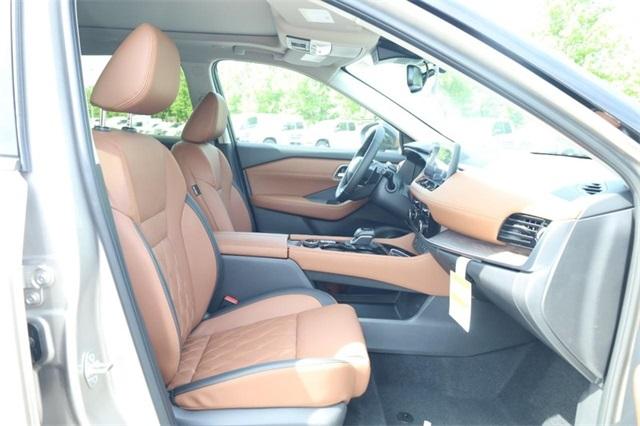 2025 Nissan Rogue Vehicle Photo in Hazelwood, MO 63042