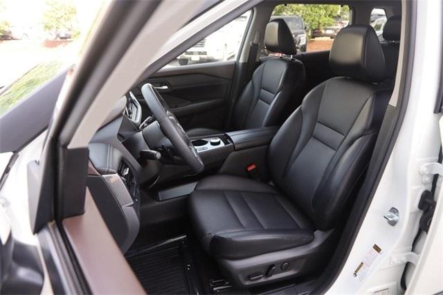 2023 Nissan Rogue Vehicle Photo in Hazelwood, MO 63042