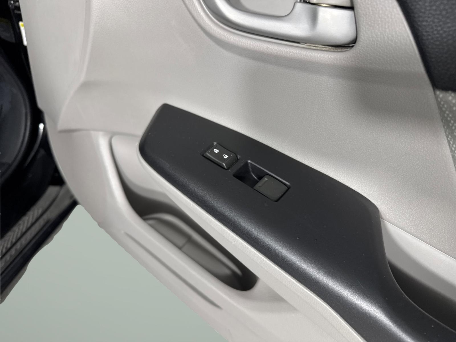 2013 Honda Civic Sdn Vehicle Photo in GEORGETOWN, TX 78626-7508