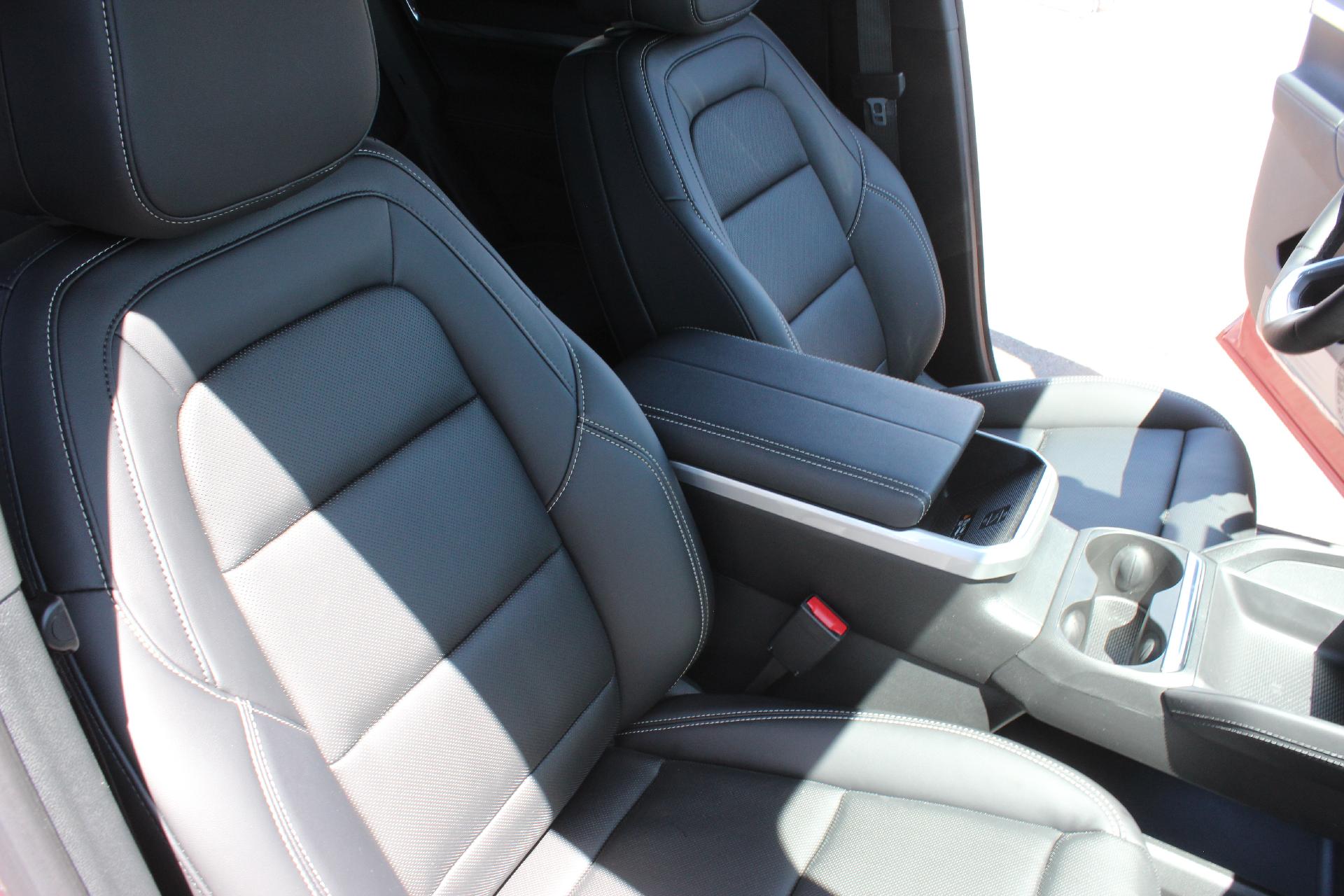 2026 GMC Terrain Vehicle Photo in AURORA, CO 80012-4011