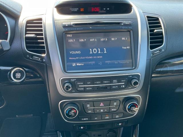 2014 Kia Sorento Vehicle Photo in Kaukauna, WI 54130