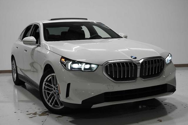 2024 BMW 530i Vehicle Photo in GRAPEVINE, TX 76051