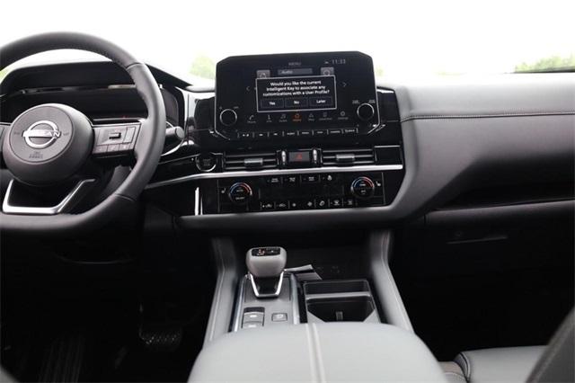 2025 Nissan Pathfinder Vehicle Photo in Hazelwood, MO 63042