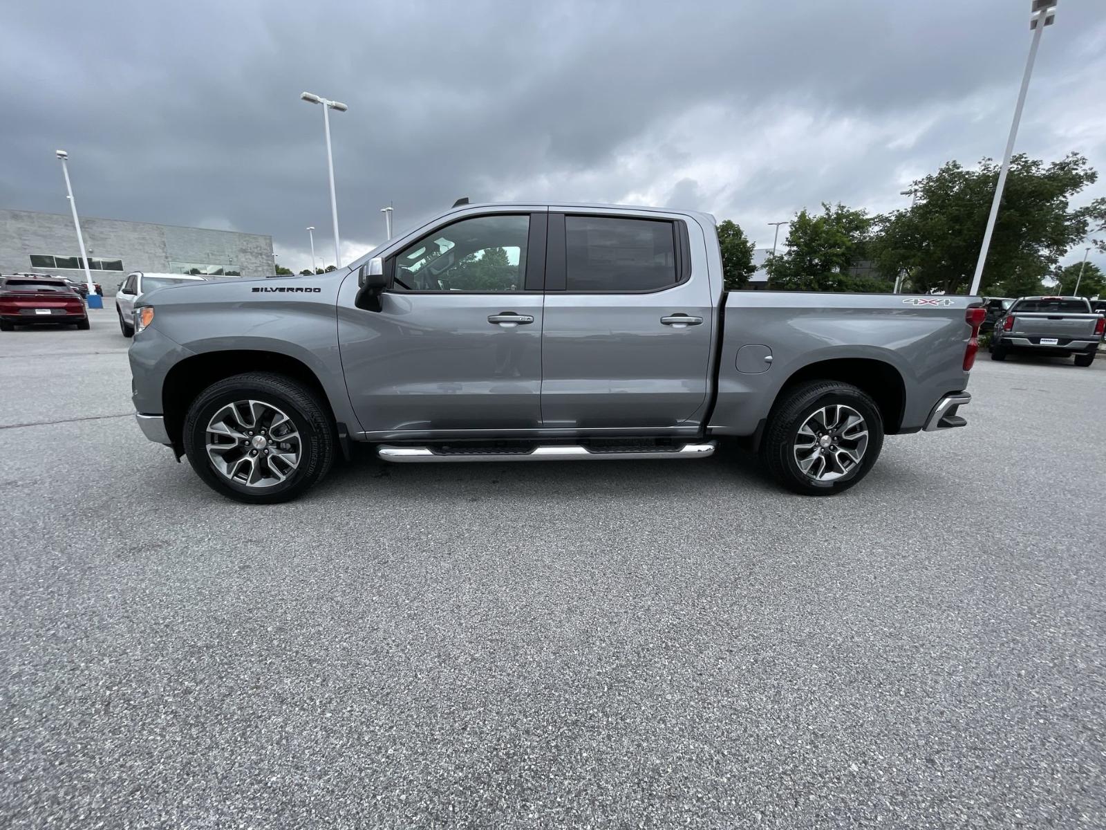 2025 Chevrolet Silverado 1500 Vehicle Photo in BENTONVILLE, AR 72712-4322