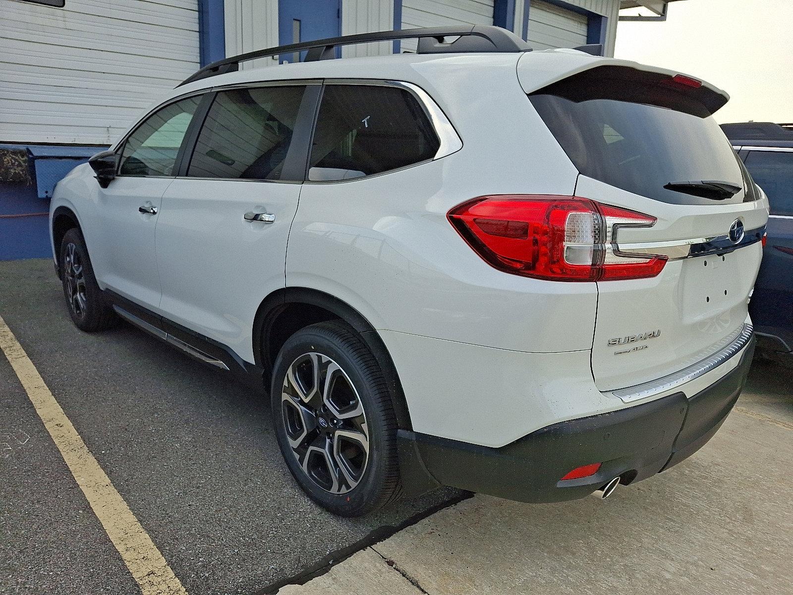 2025 Subaru Ascent Vehicle Photo in Easton, PA 18045