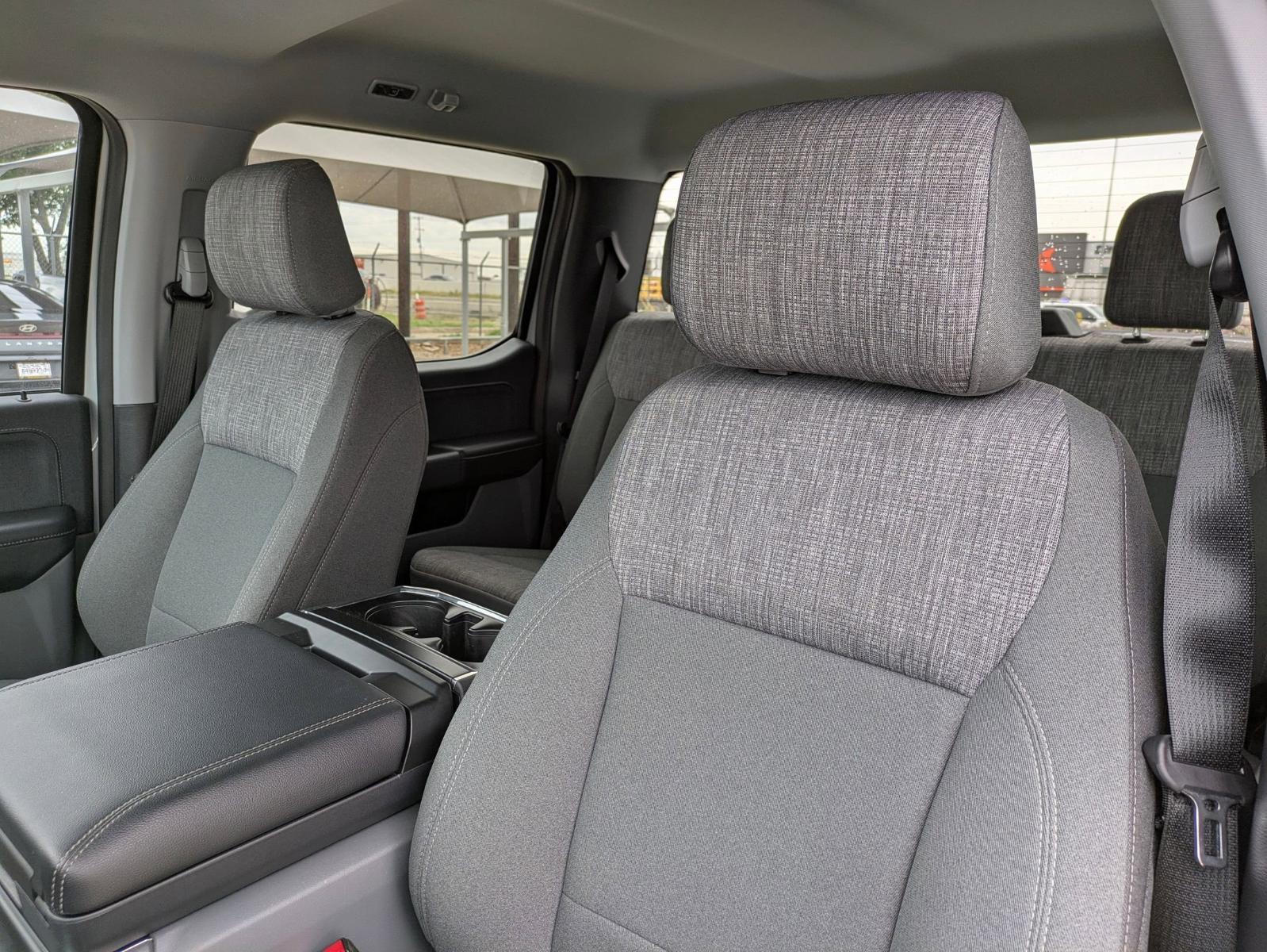 2023 Ford F-150 Lightning Vehicle Photo in SELMA, TX 78154-1460